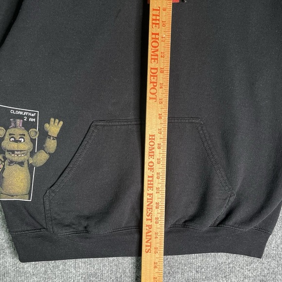 Cloak Fnaf Five Nights At Freddys Hoodie Size M Let's Party Black Rare Pullover - Picture 3 of 7